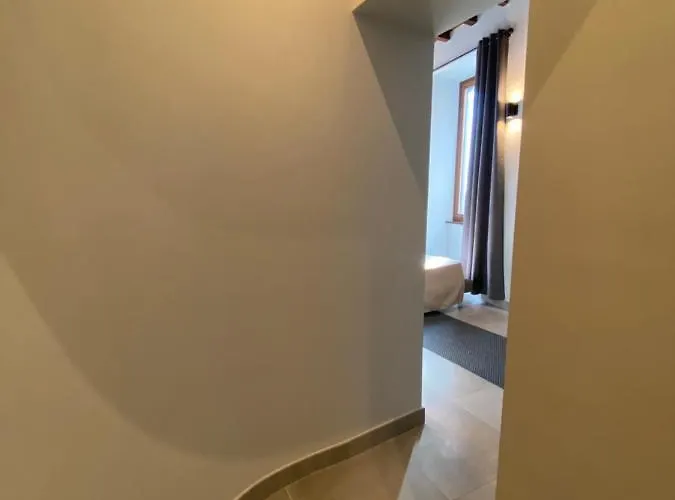 Гостевой дом Soha Piazza Di Spagna Boutique Рим