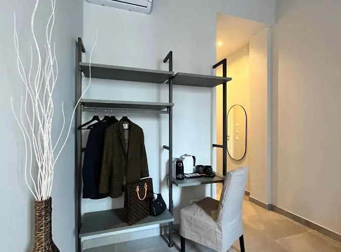 Soha Piazza Di Spagna Boutique 4*