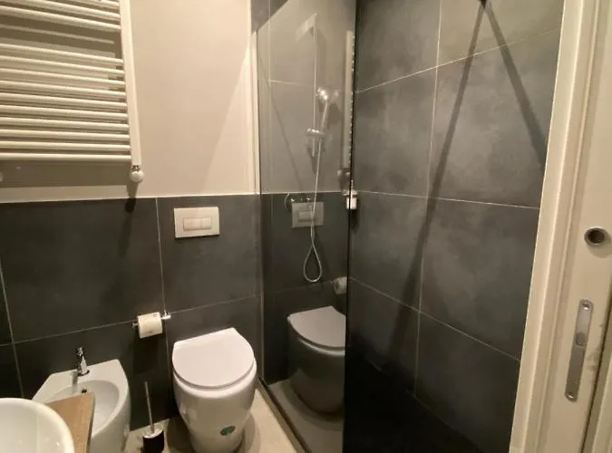 Soha Piazza Di Spagna Boutique Рим