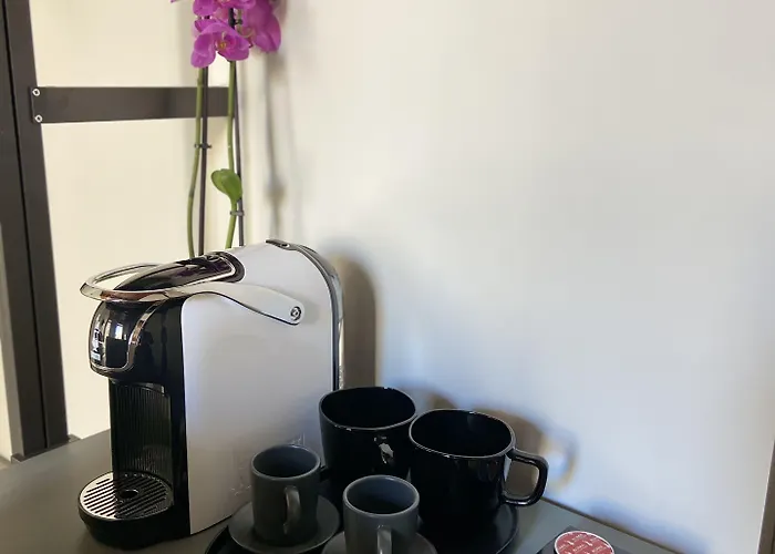 Soha Piazza Di Spagna Boutique 4* Рим