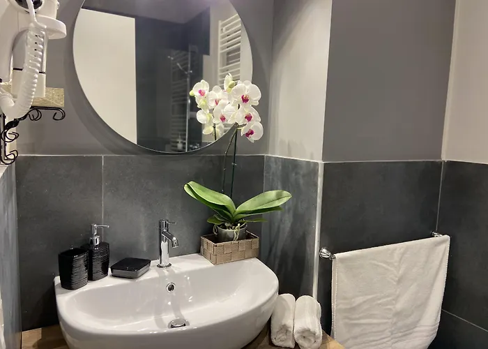 Soha Piazza Di Spagna Boutique 4* רומא