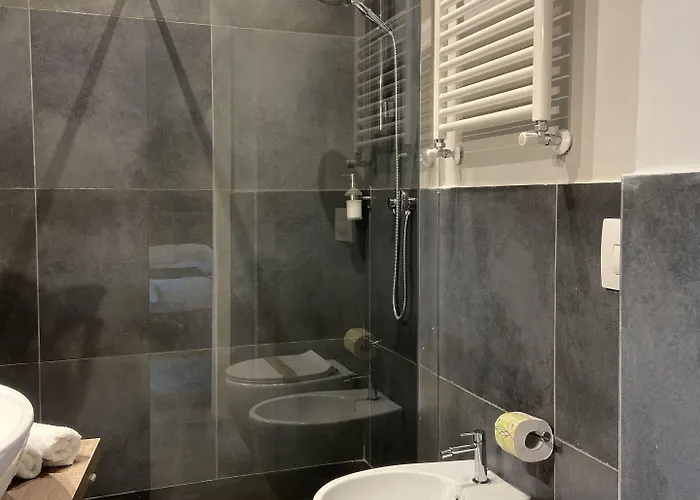 Soha Piazza Di Spagna Boutique Rome
